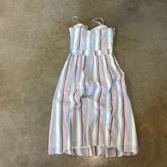 Women’s Linen Cut Out Sundress - Picture 3 of 4